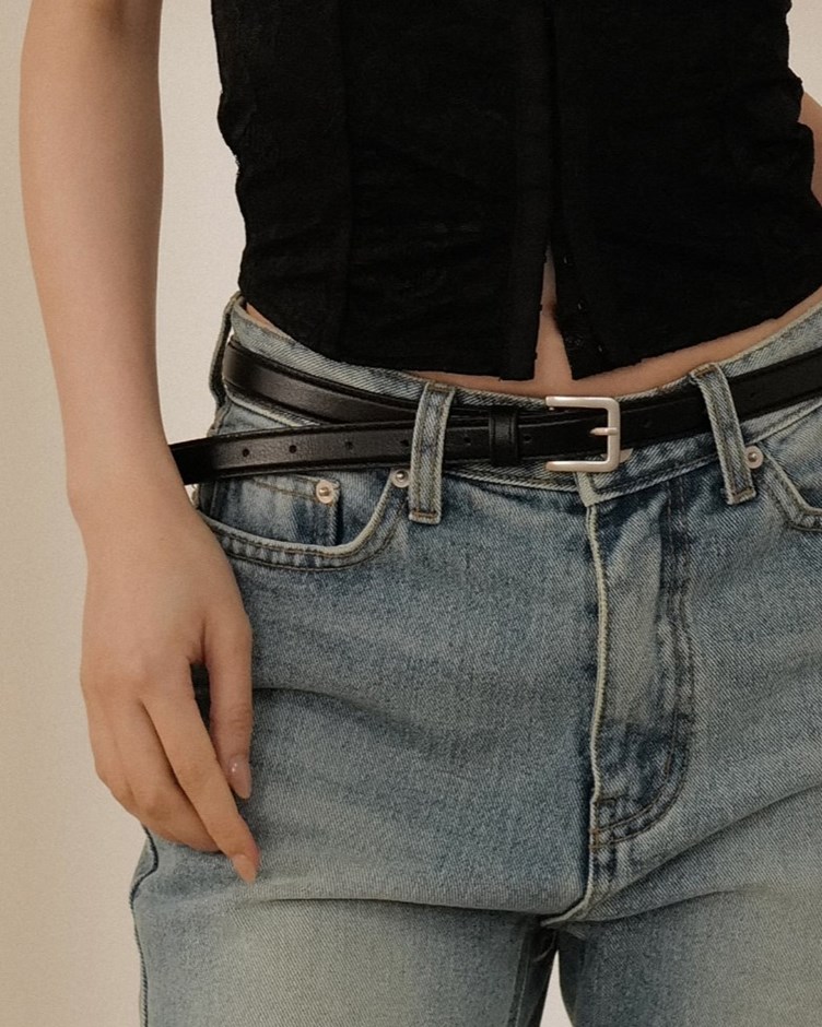 霧銀方釦極簡真皮皮帶