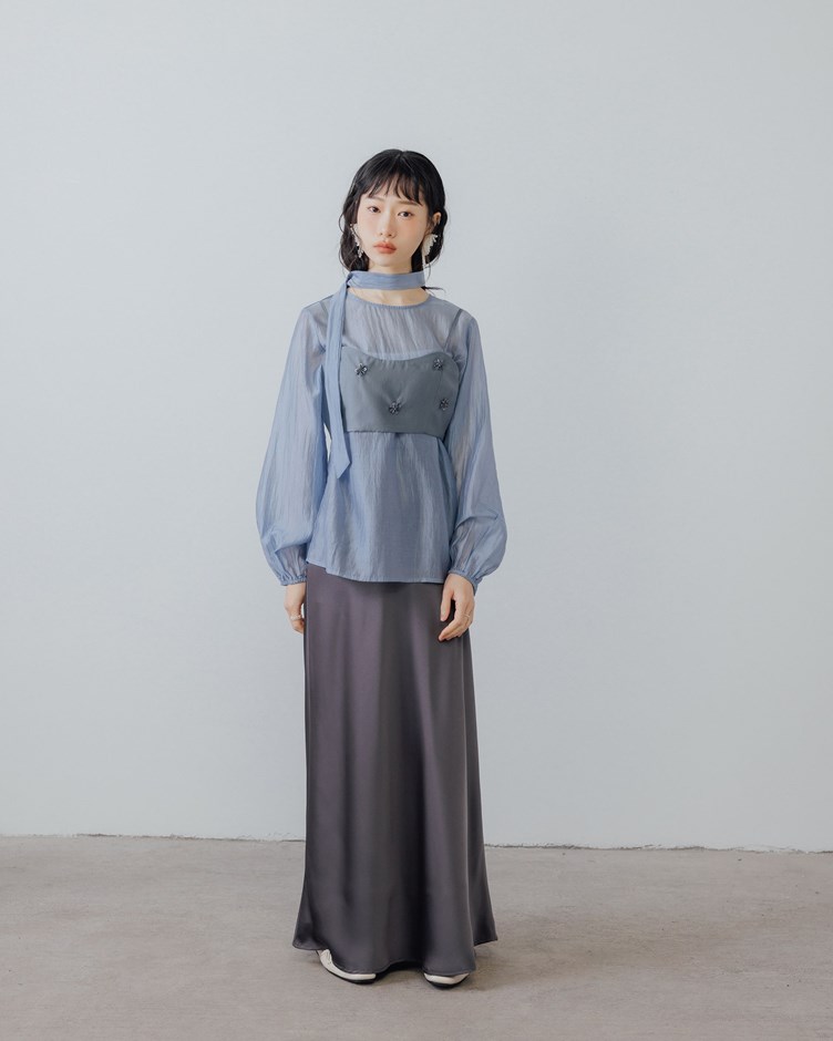 簡約微透感澎澎縮口長袖上衣(附綁帶)