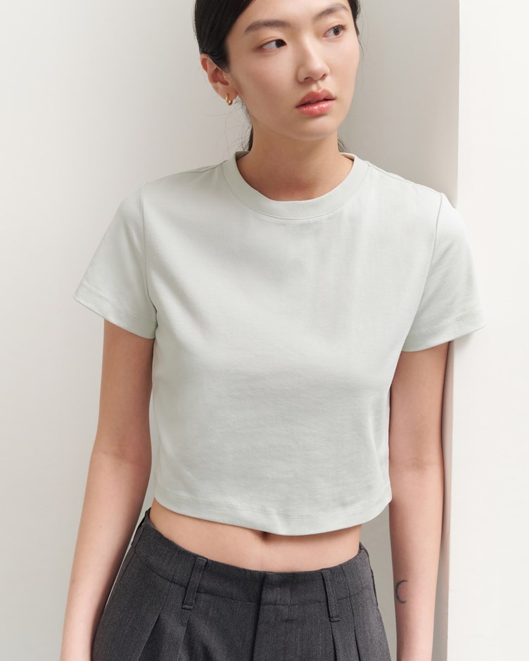 挺版 LOGO CROP TEE