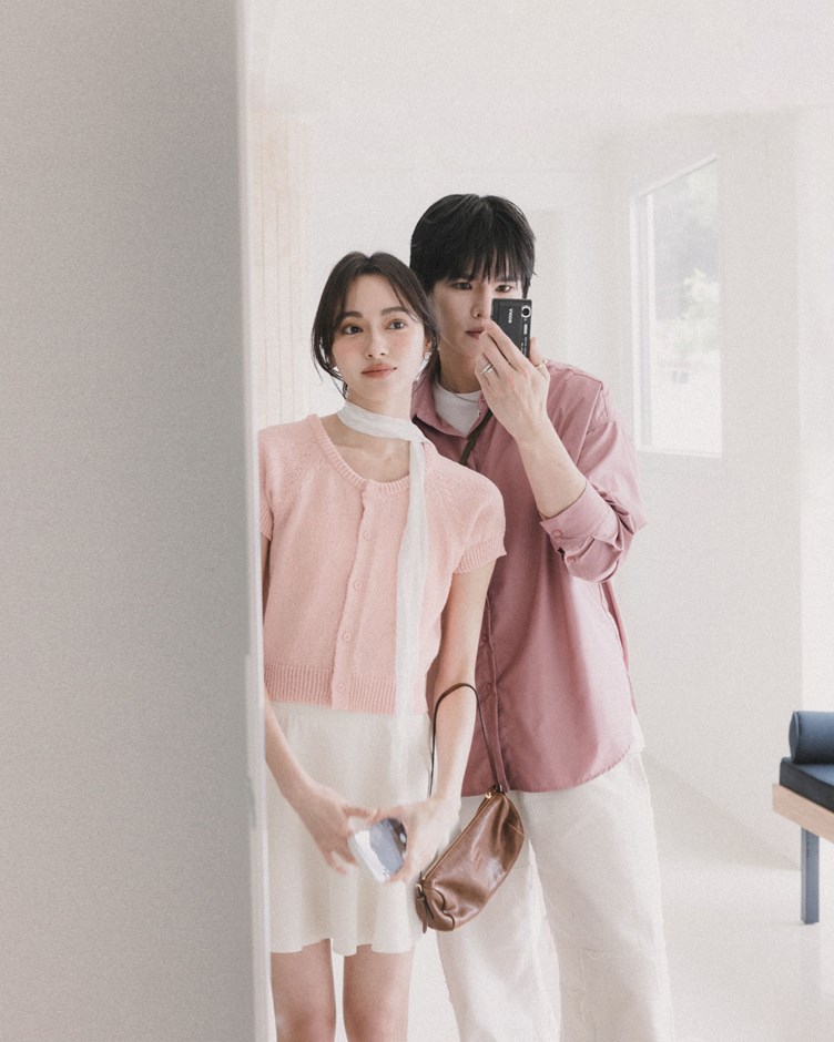 修身插肩袖捲捲線圈針織上衣