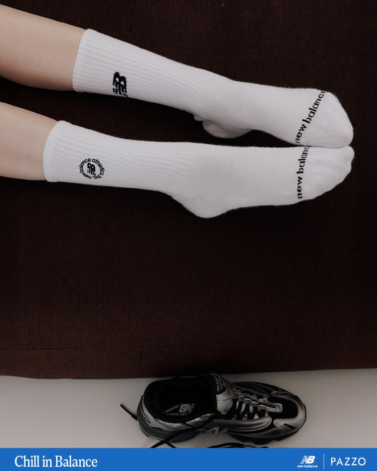 NEW BALANCE 刺繡LOGO中筒襪