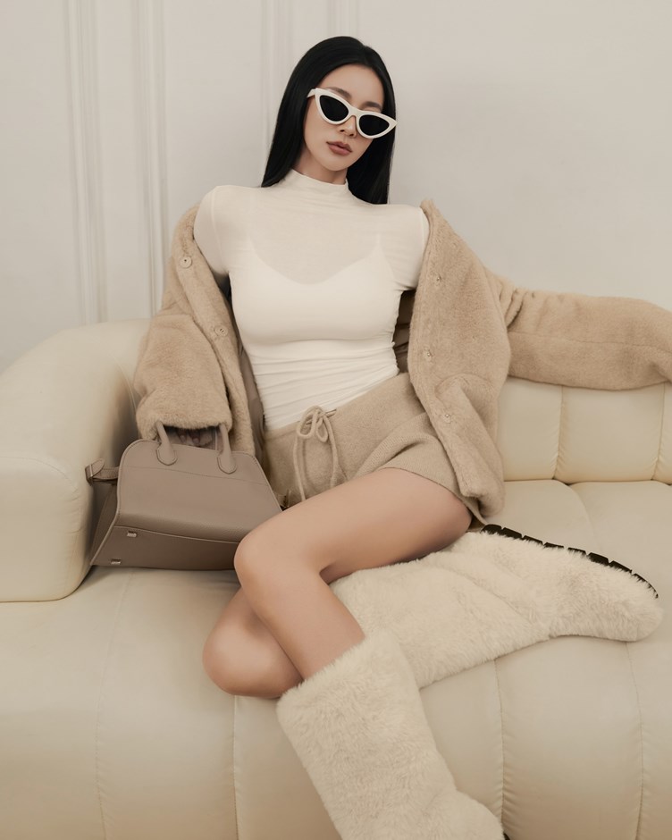 高領彈力透肌打底衣