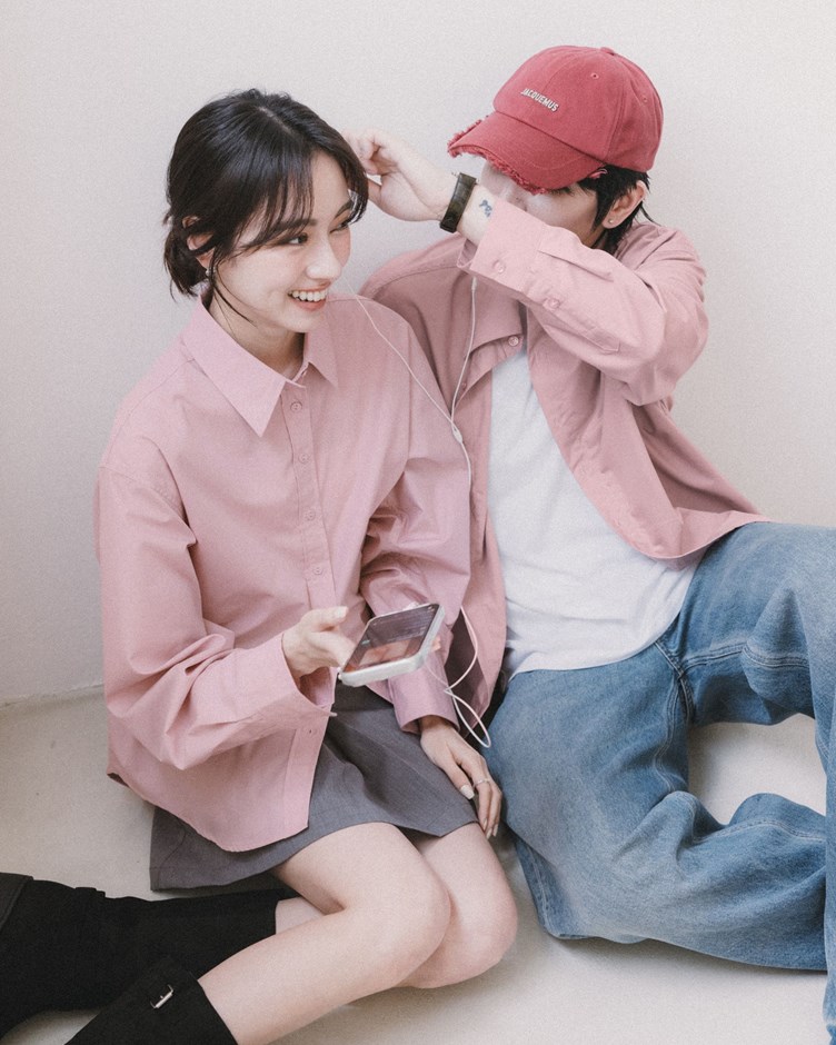 俐落感百搭素面襯衫