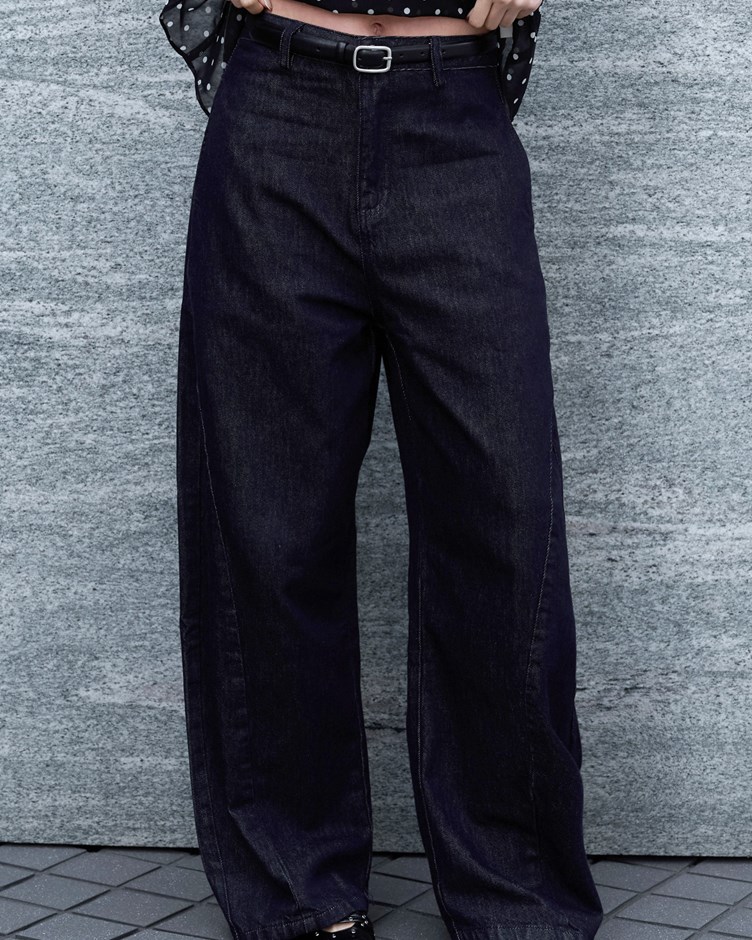 原色寬鬆繭型牛仔褲