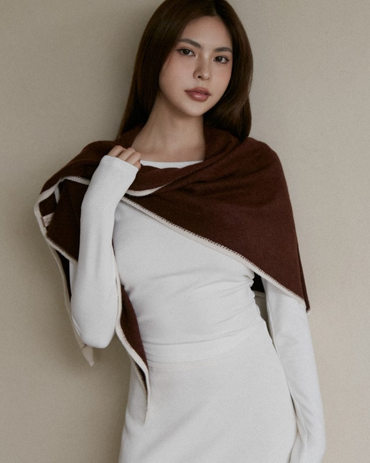 撞色百搭極簡風三角巾