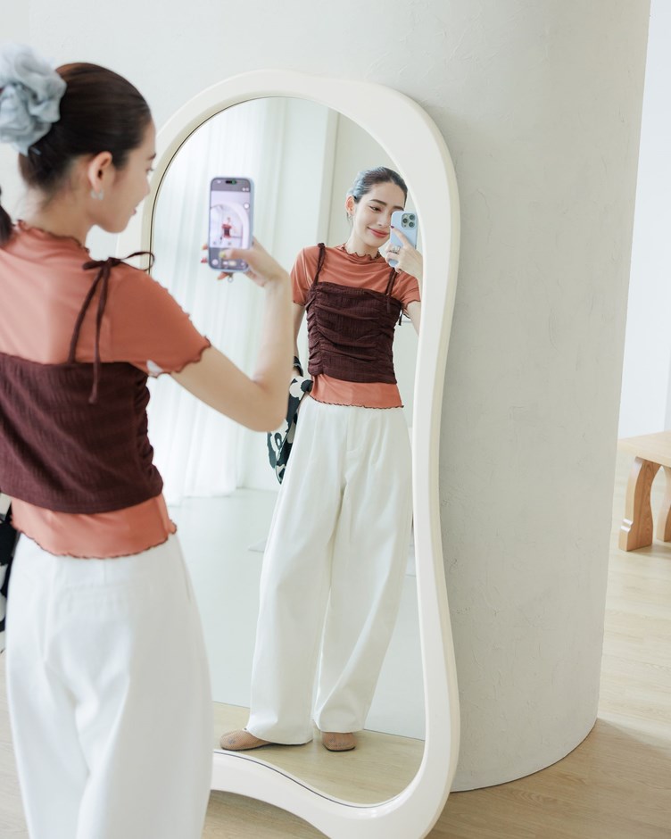 紋理感雙抓皺細肩背心