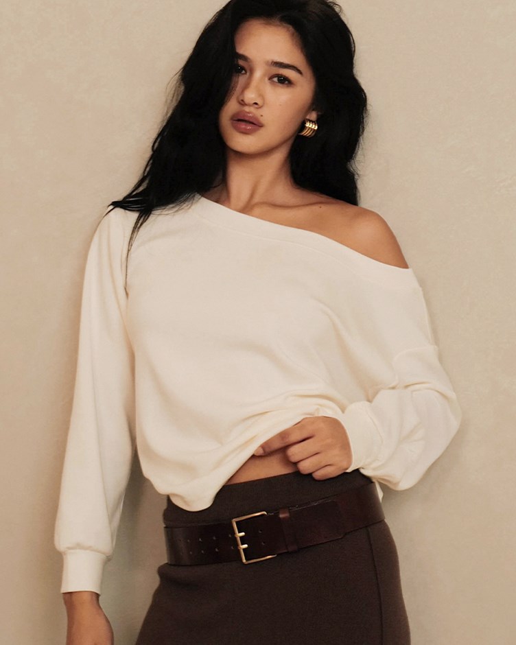 歐美寬領露肩上衣(The Elaru label 聯名款-Ruby)