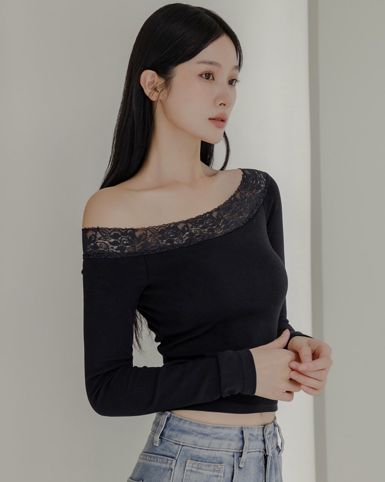 蕾絲一字領BRA TOP長袖上衣