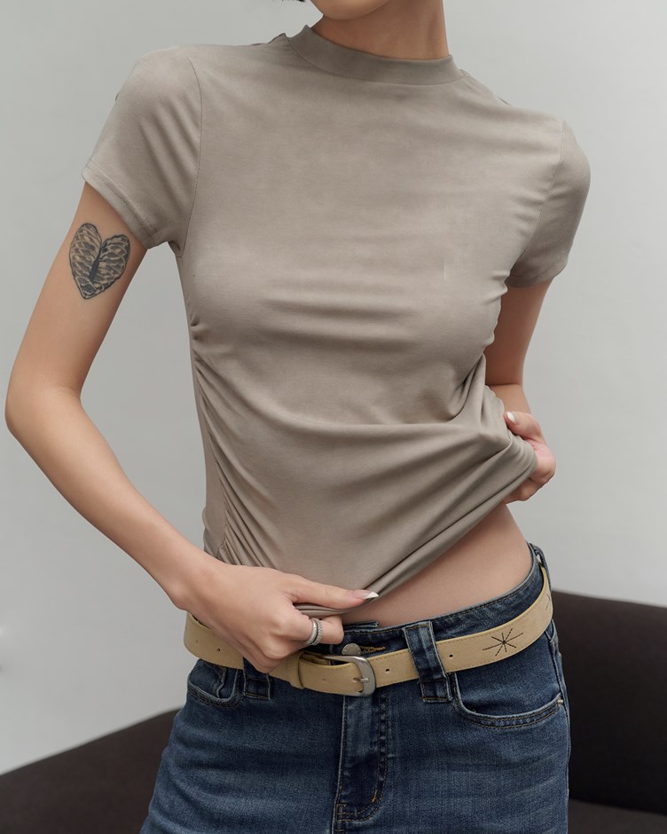 洗舊感羅紋側抓皺上衣