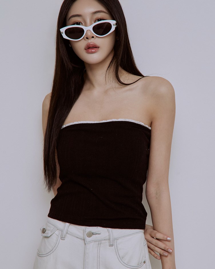 蕾絲邊緹花平口BRA TOP