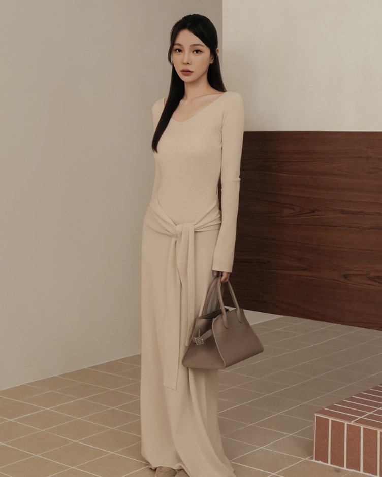 細針羊毛綁帶抓皺長洋