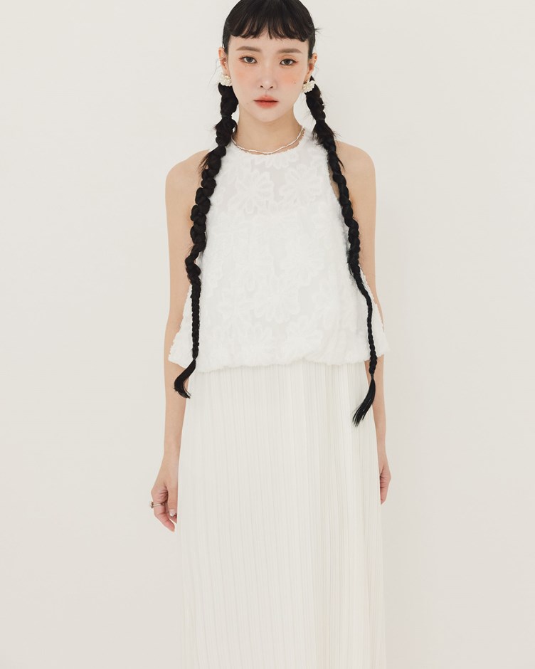 削肩立體毛邊花花氣球上衣