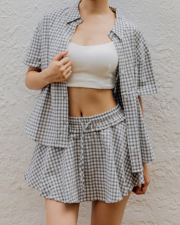 格紋棉麻反摺袖襯衫