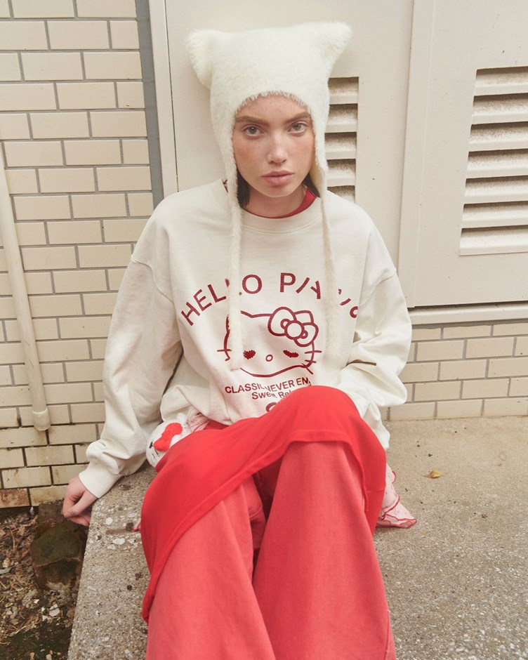 HELLO KITTY水洗感圓領大學TEE