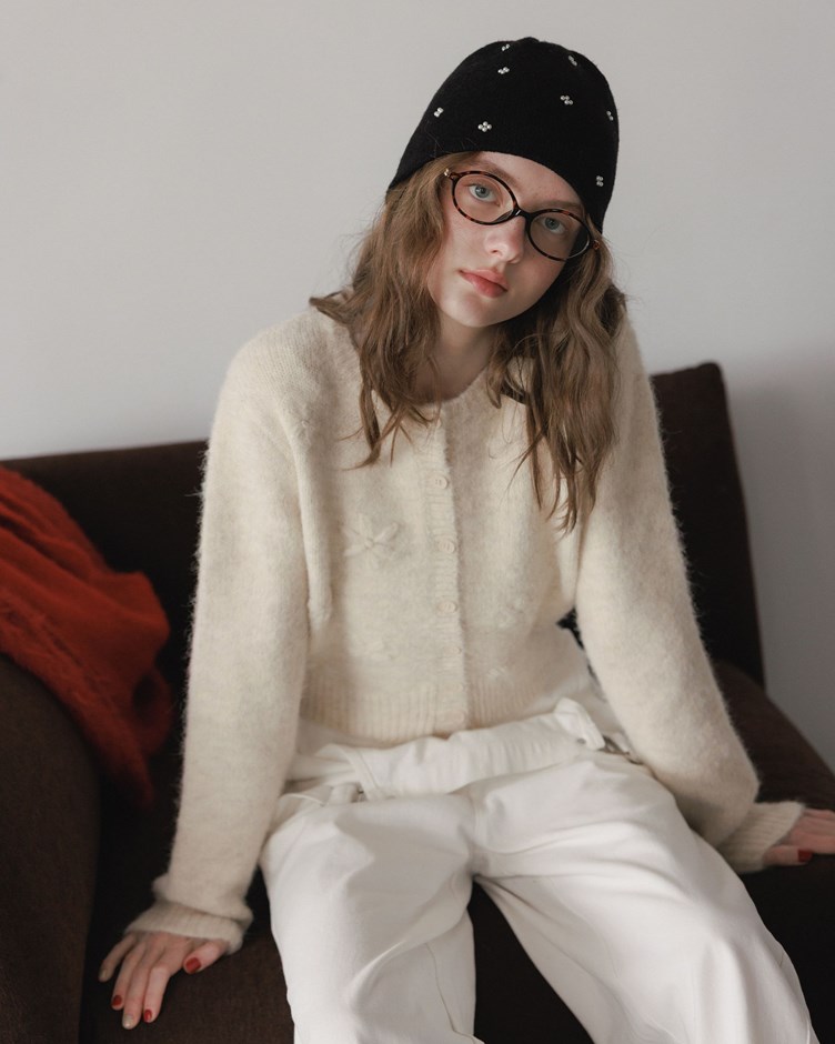 磨毛感立體花朵造型針織外套