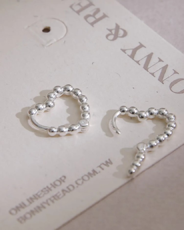 [純銀] 法式愛心珍珠耳環