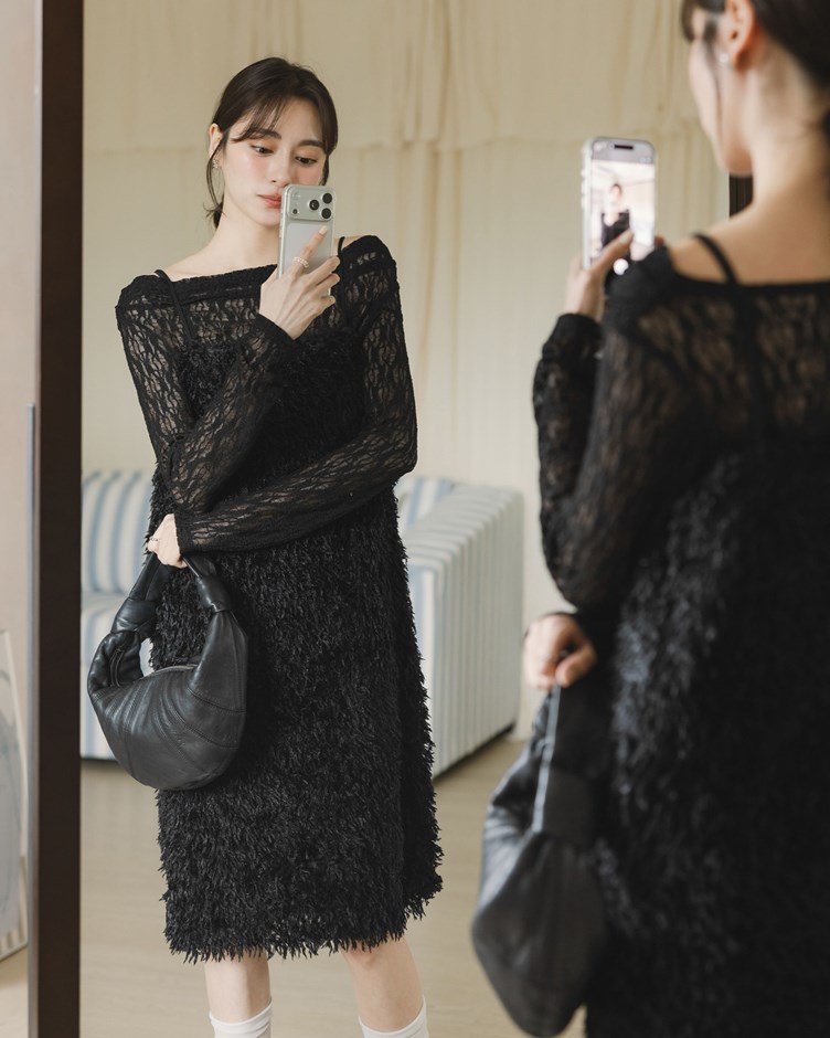 優雅羽毛細肩帶短洋裝