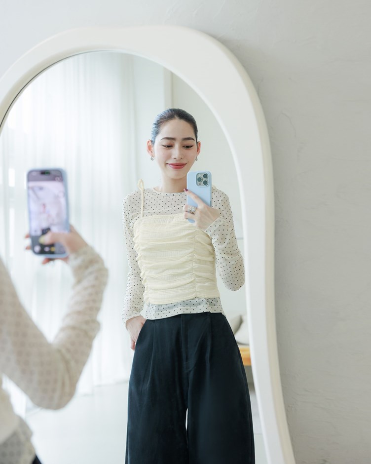 紋理感雙抓皺細肩背心