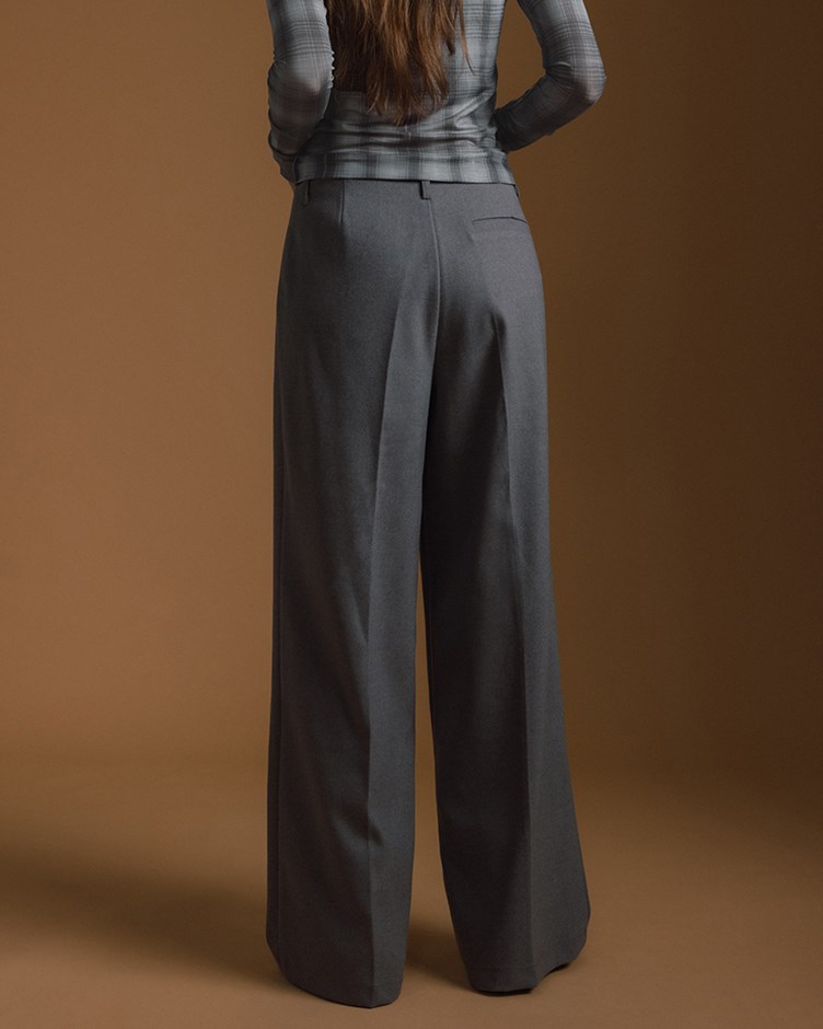 磨毛打摺西裝寬褲