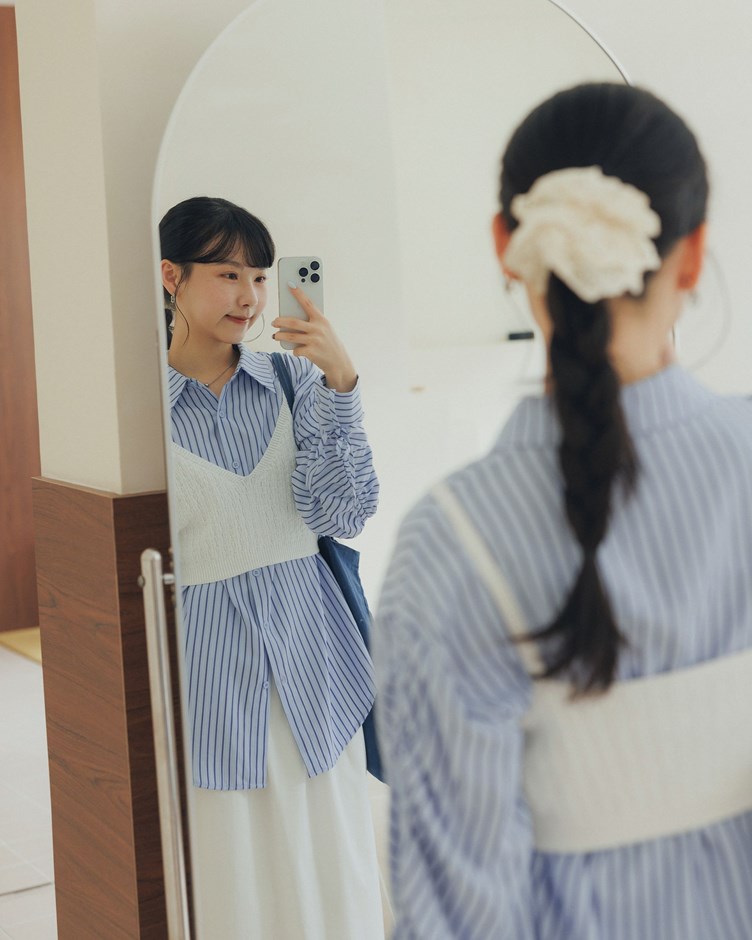 織紋V領短版針織背心