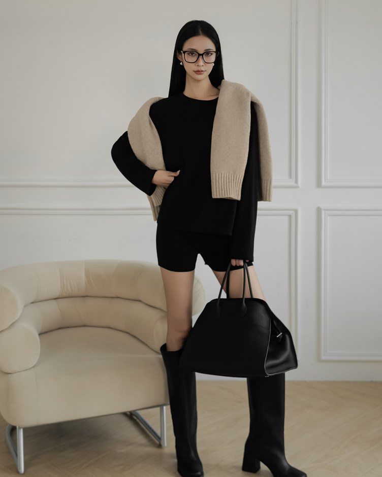 磨毛圓領寬鬆長袖上衣