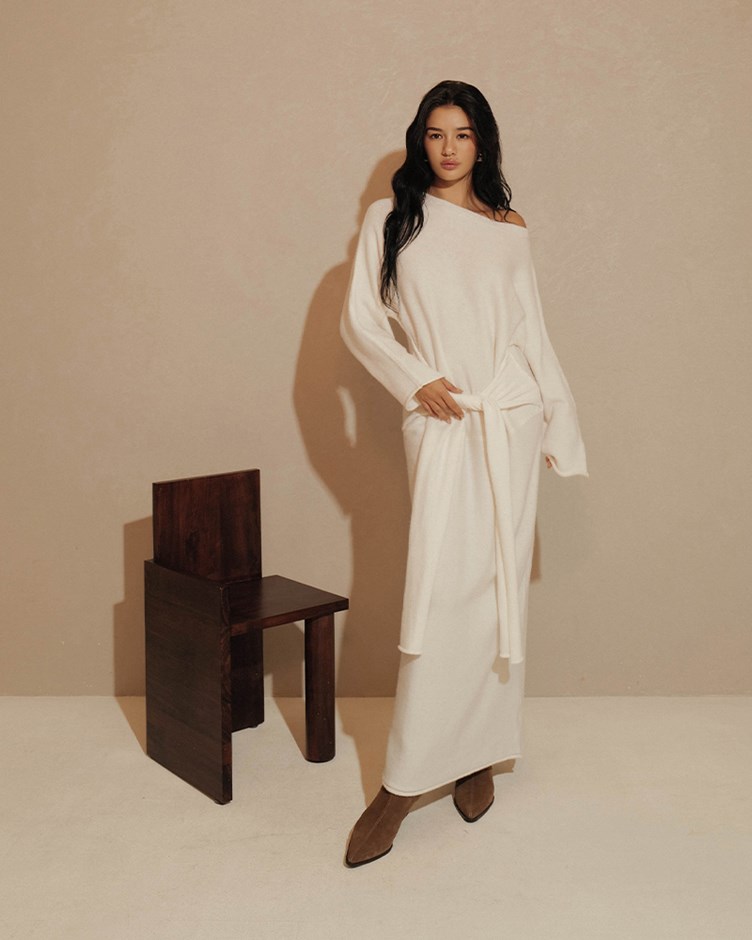 (預購12月中出貨)露肩腰綁帶針織長洋(The Elaru label 聯名款-Ruby)