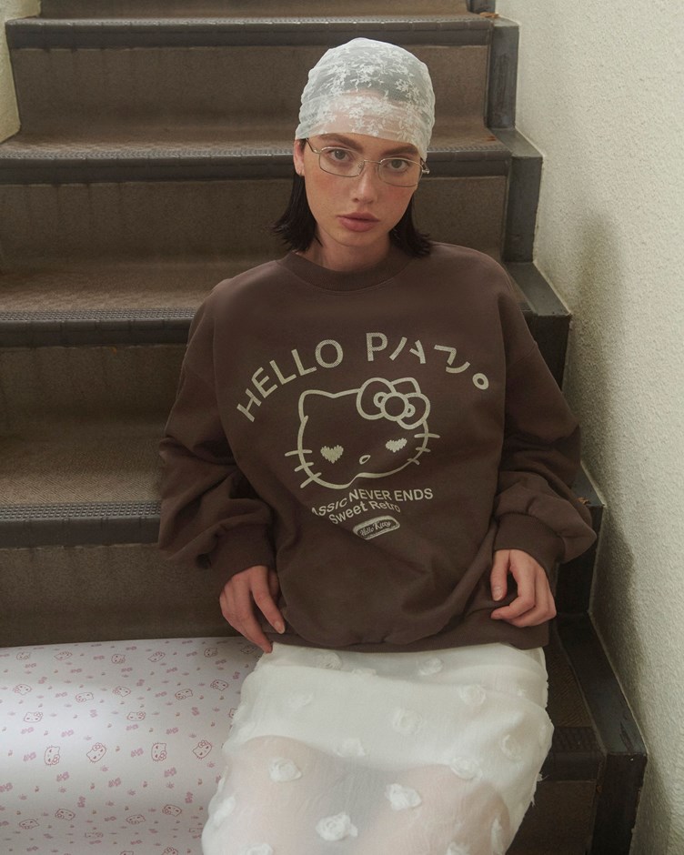 HELLO KITTY水洗感圓領大學TEE