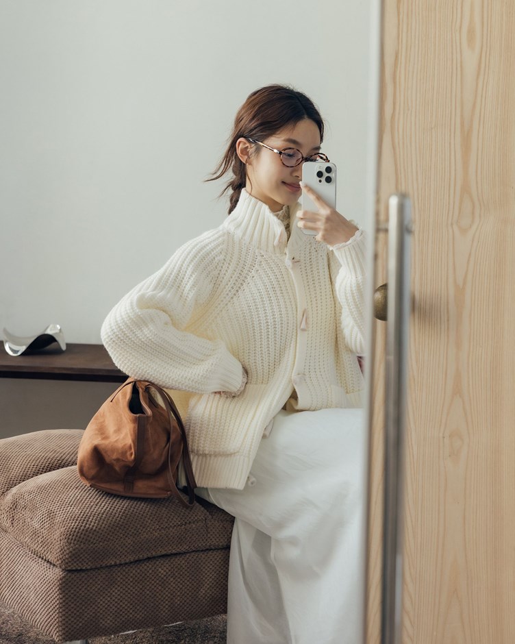 牛角釦立領粗針織外套 (迎春開運指定商品)