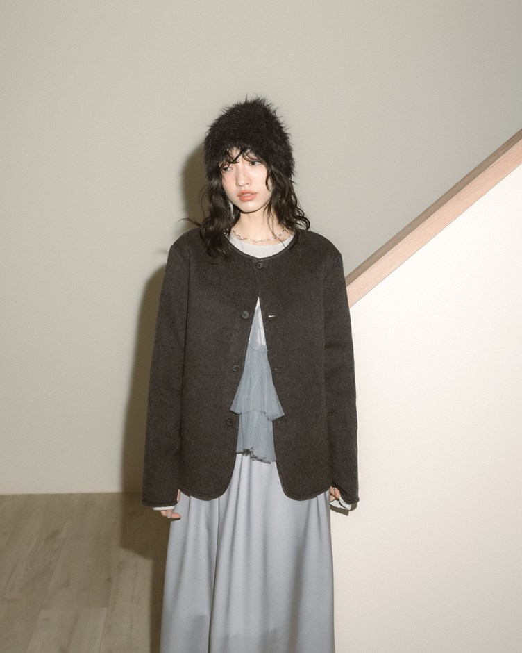 簡約圓領毛呢外套