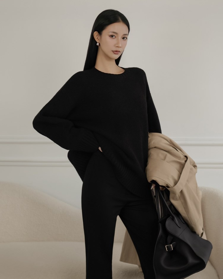 羊毛圓領厚磅針織毛衣