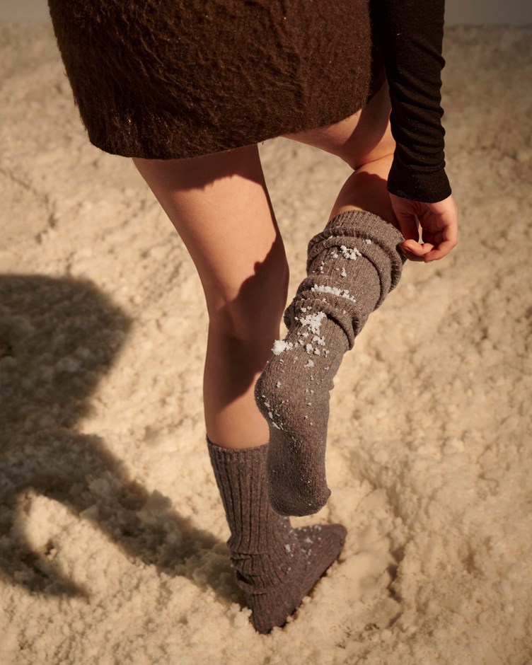 坑紋針織長筒堆堆襪