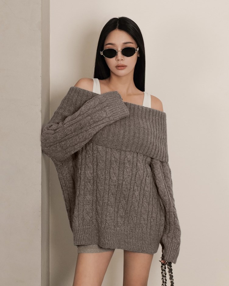 一字領麻花毛衣