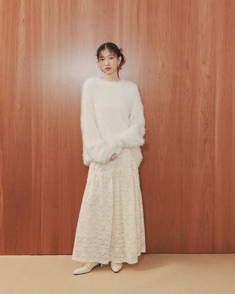 圓弧剪接抓皺蕾絲裙