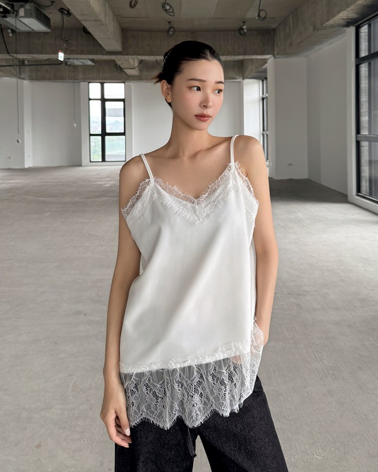 Lace Mood睫毛蕾絲細肩上衣