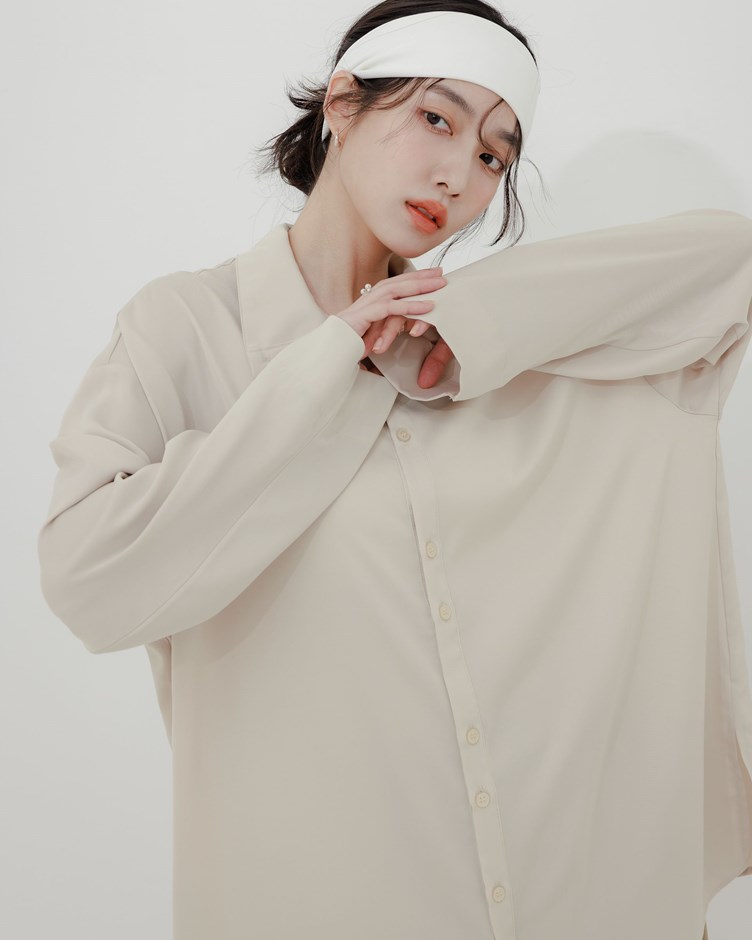 簡約翻領軟料緞面襯衫