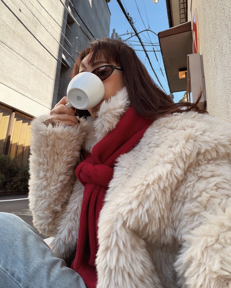 毛毛翻領長版大衣(ME.)