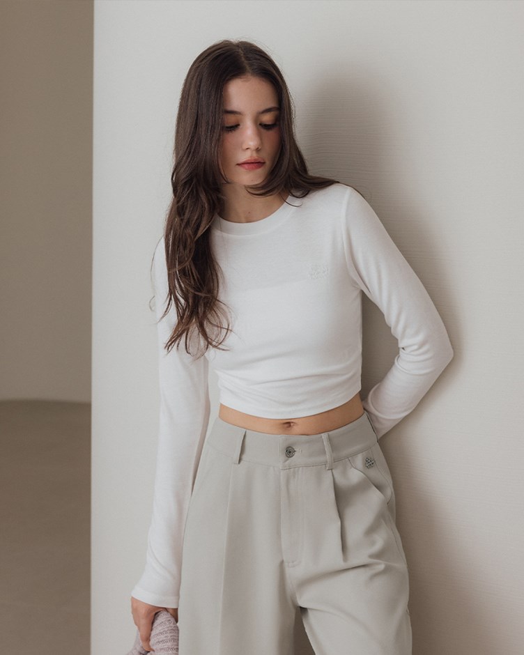 圓領短版LOGO長袖(22)