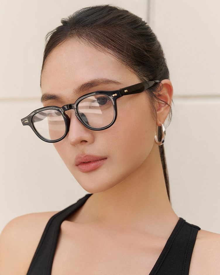 極簡小臉黑框眼鏡