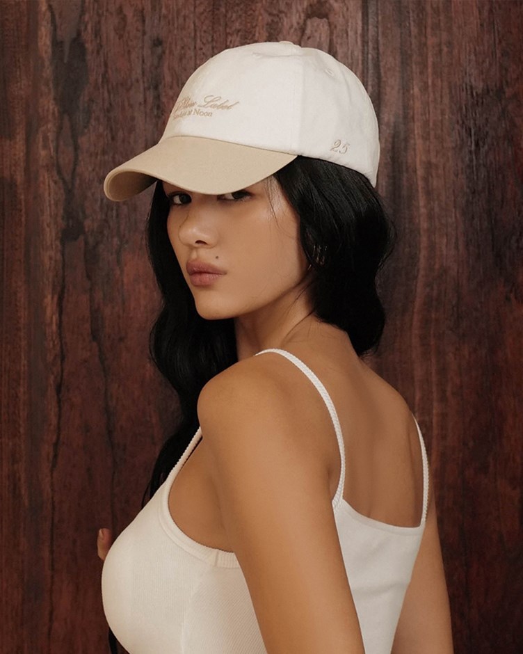 刺繡撞色帽球帽(The Elaru label 聯名款-Ruby)