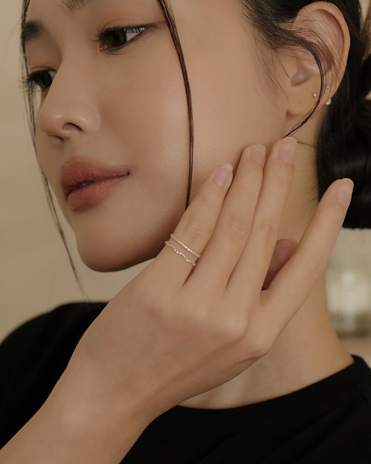 波浪刻紋系閃紋銀素戒指