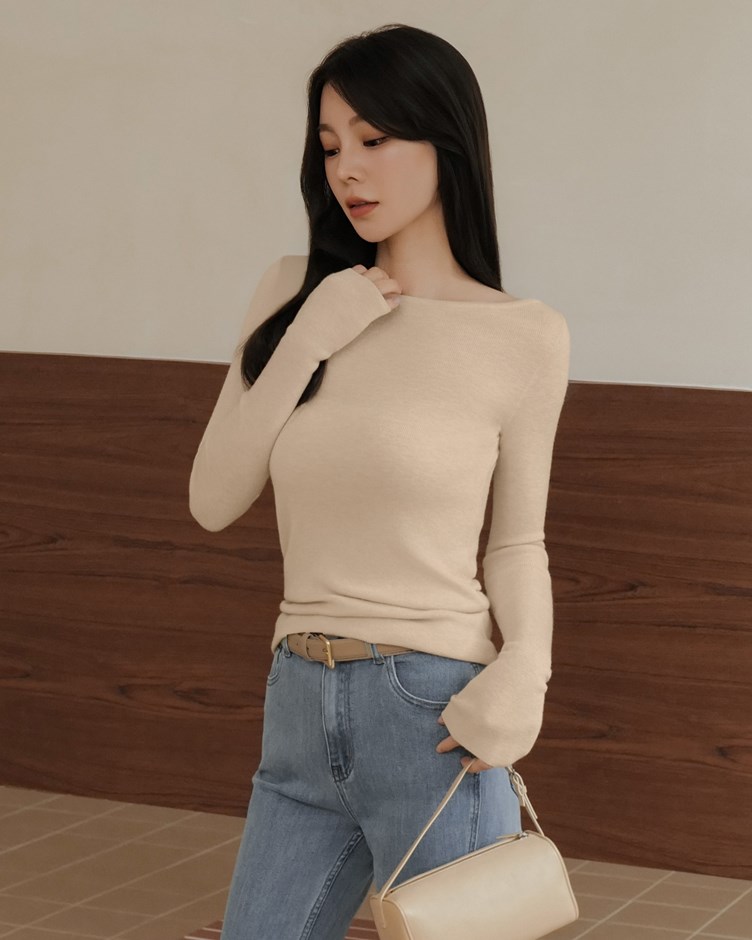 細針羊毛平領長袖上衣