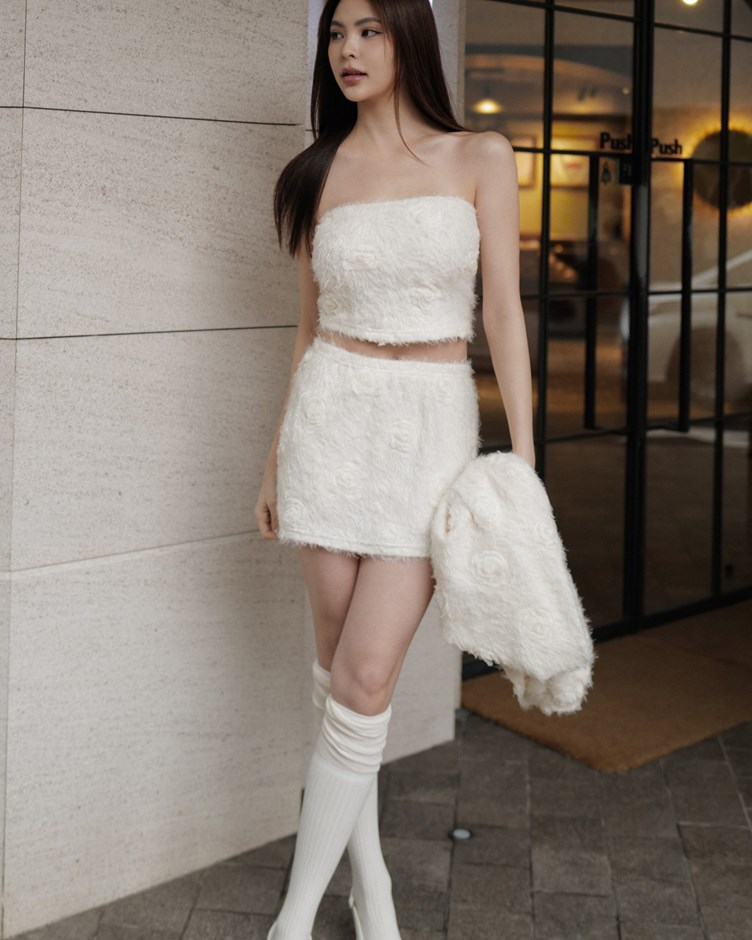 浪漫氣息玫瑰短裙