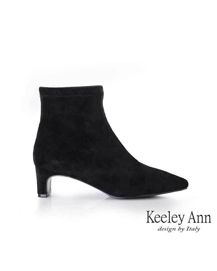 Keeley Ann暖冬絨布方頭短靴