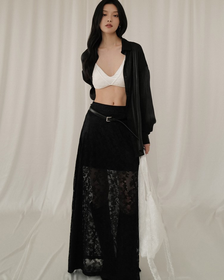 輕柔蕾絲印花長裙