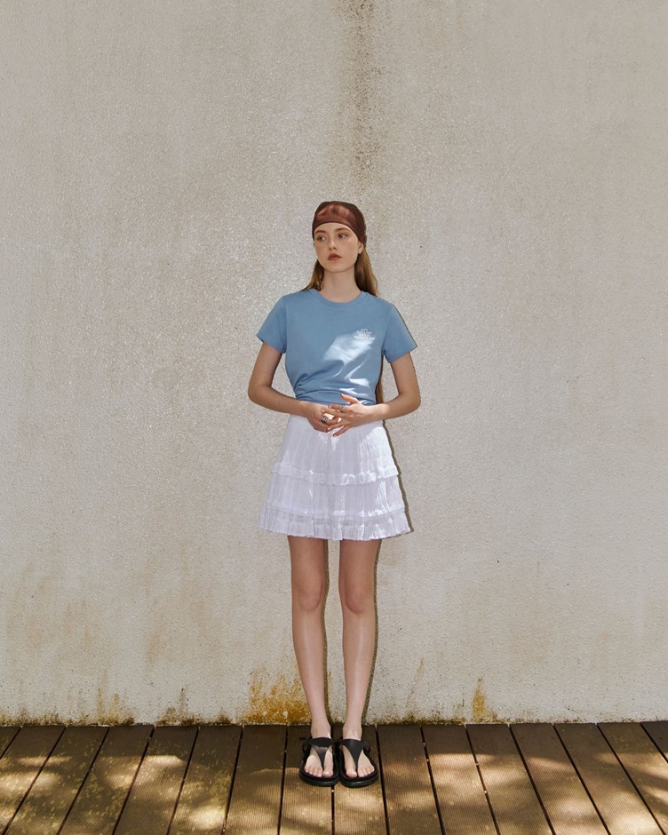 縐縐緹花織紋荷葉澎澎短裙