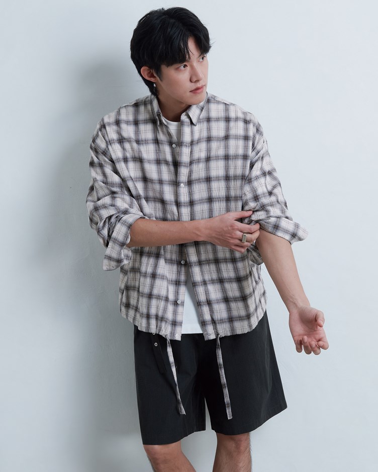 格紋綁帶長袖襯衫（4/30 陸續出貨）