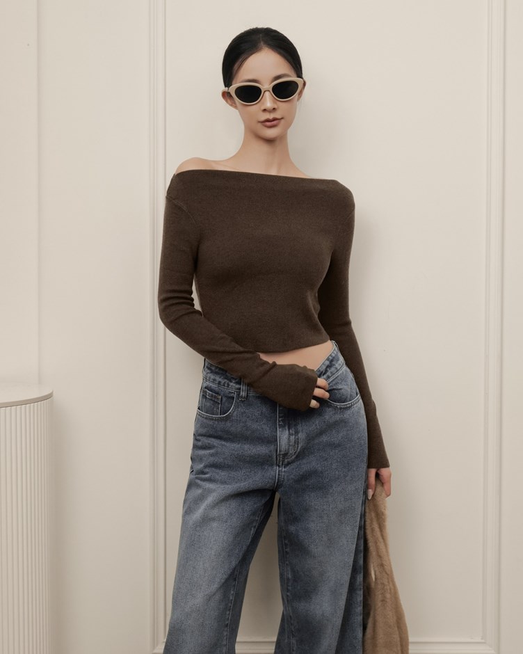 斜肩針織短版長袖上衣