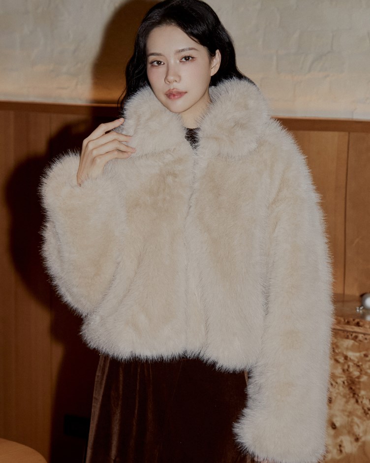 大翻領毛毛外套