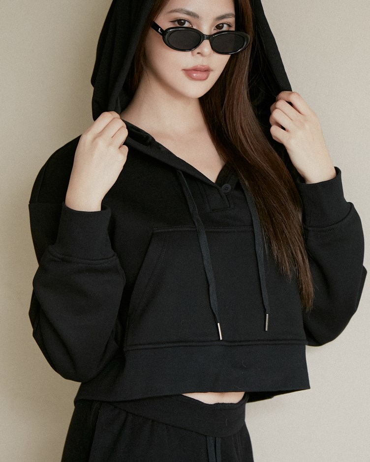 短版連帽開釦衛衣