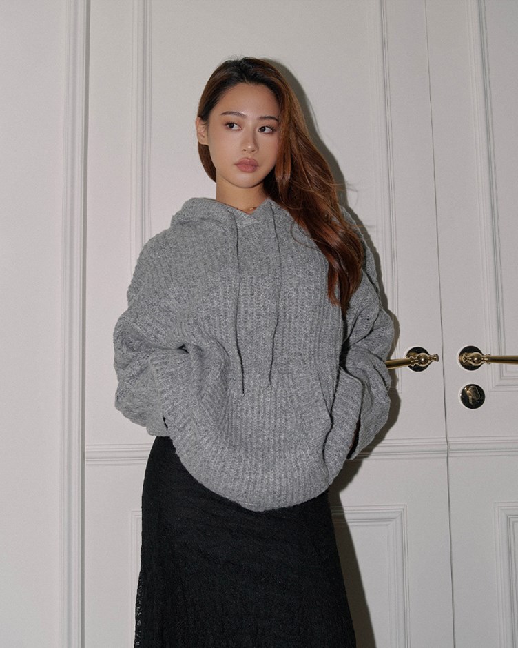 OVERSIZED連帽針織上衣